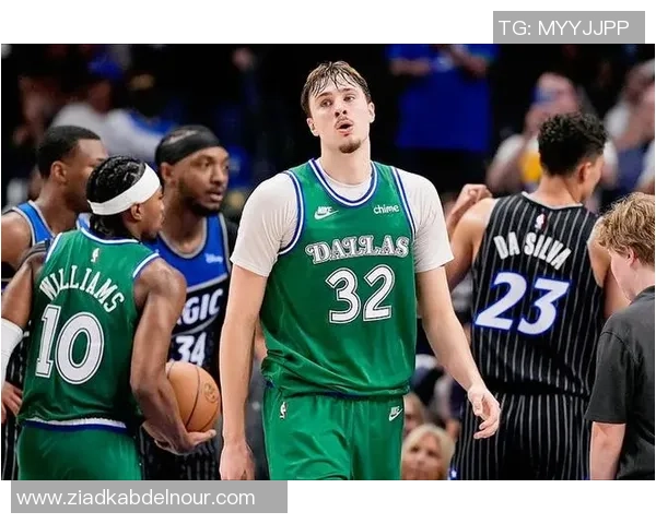 弗拉格创历史单场45分5板5助成NBA最年轻纪录收割机
